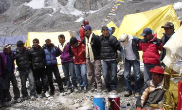 EVEREST EXPEDITION SOUTH COL