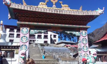 Mani Rimdu Festival Trek