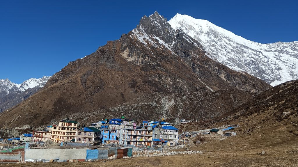 Naya Kanga Peak Climbing